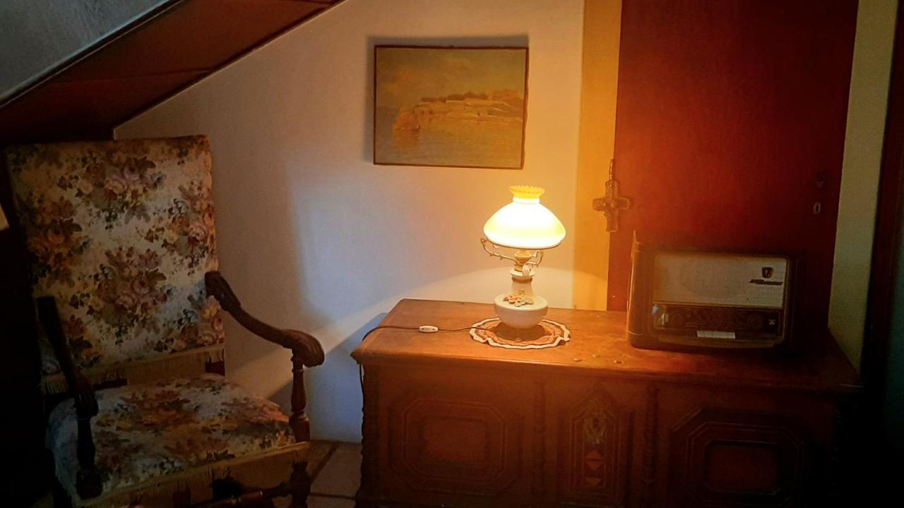 Old Captain'S Apartments - In A Pine Wood By The Sea And Tennis Courts 스플리트 외부 사진