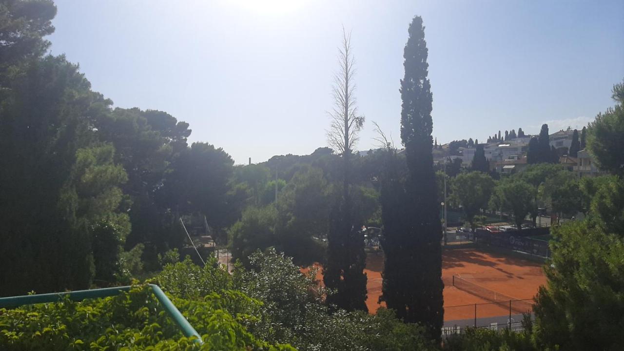 Old Captain'S Apartments - In A Pine Wood By The Sea And Tennis Courts 스플리트 외부 사진