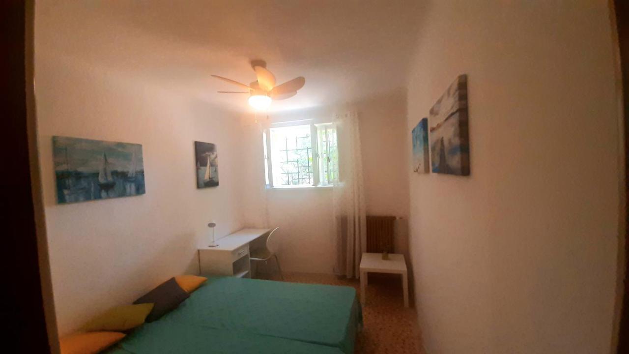 Old Captain'S Apartments - In A Pine Wood By The Sea And Tennis Courts 스플리트 외부 사진