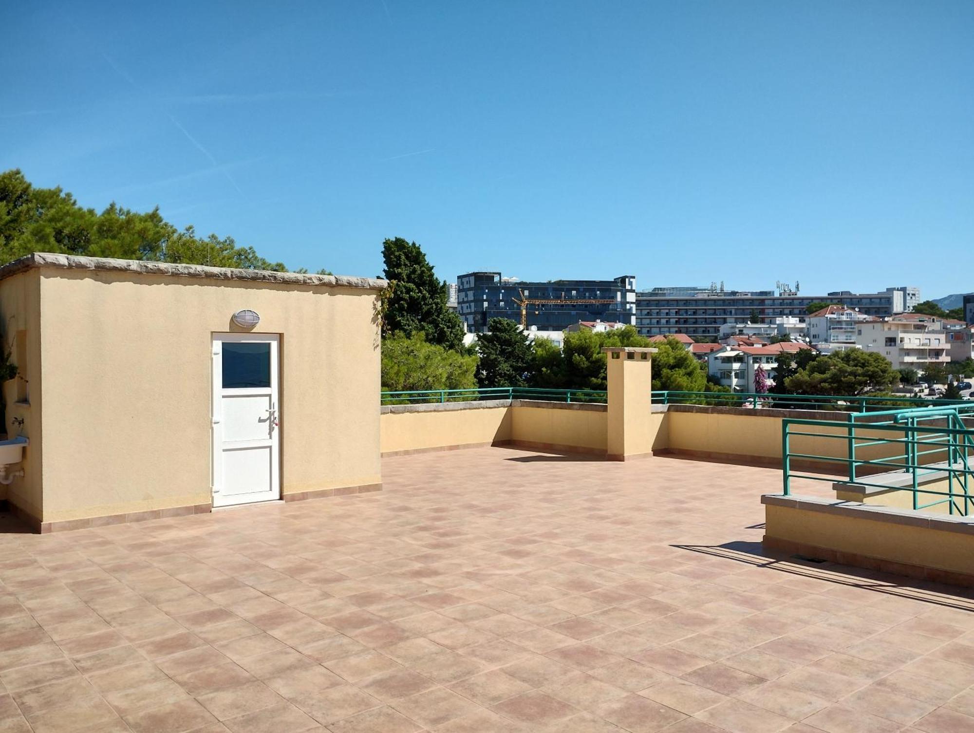 Old Captain'S Apartments - In A Pine Wood By The Sea And Tennis Courts 스플리트 외부 사진